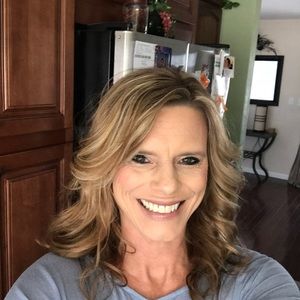 Meet your Posher, Tina